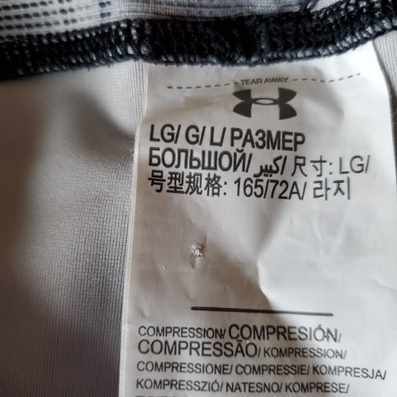 Under Armour Women's Cropped Grey Leggings size Large - Picture 4 of 4